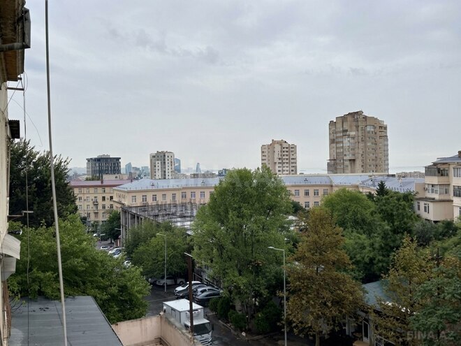 İcarəyə verilir 2 otaqlı köhnə tikili 52 m², Elmlər Akademiyası m., photo 8 from 16