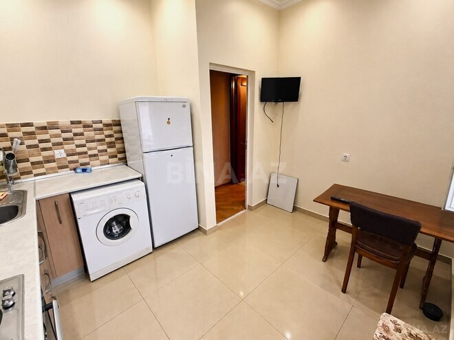 İcarəyə verilir 2 otaqlı köhnə tikili 52 m², Elmlər Akademiyası m., photo 11 from 16