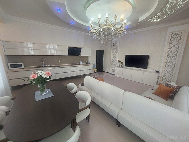 Продаётся 4-комн. новостройка 170 м², м. Низами, photo 5 from 29