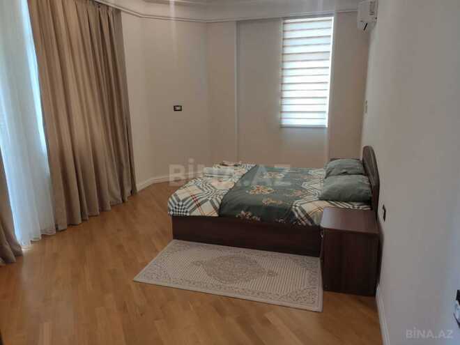 İcarəyə verilir 3 otaqlı yeni tikili 132 m², 28 May m., photo 11 from 30