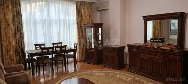 İcarəyə verilir 5 otaqlı köhnə tikili 220 m², Şah İsmayıl Xətai m., photo 1 from 28