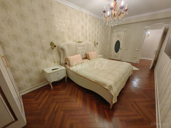 Satılır 4 otaqlı yeni tikili 215 m², 28 May m., photo 13 from 32
