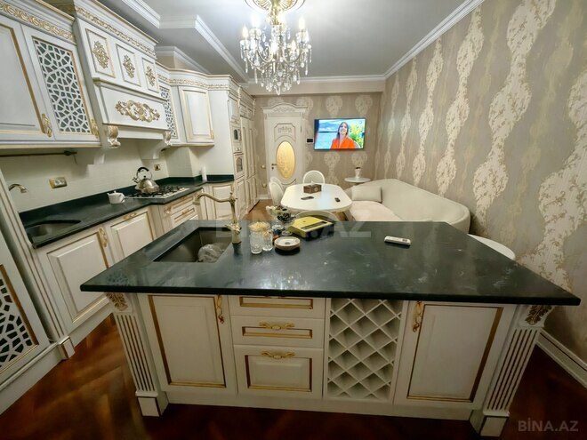 Satılır 4 otaqlı yeni tikili 215 m², 28 May m., photo 21 from 32