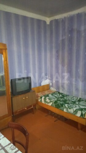 Сдаётся 1-комн. вторичка 30 м², м. Низами, photo 1 from 7