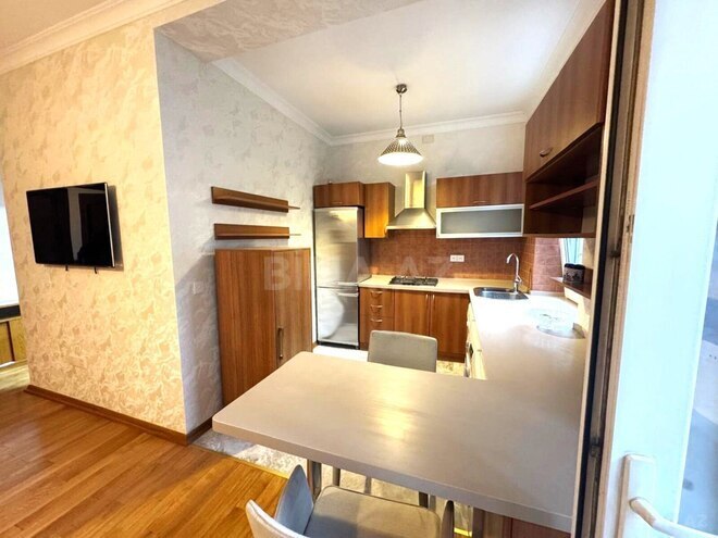 İcarəyə verilir 3 otaqlı köhnə tikili 80 m², Bayıl q., photo 8 from 21