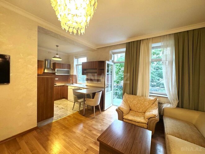 İcarəyə verilir 3 otaqlı köhnə tikili 80 m², Bayıl q., photo 7 from 21