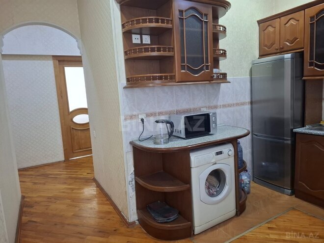 Сдаётся 3-комн. вторичка 80 м², м. Сахил, photo 11 from 16