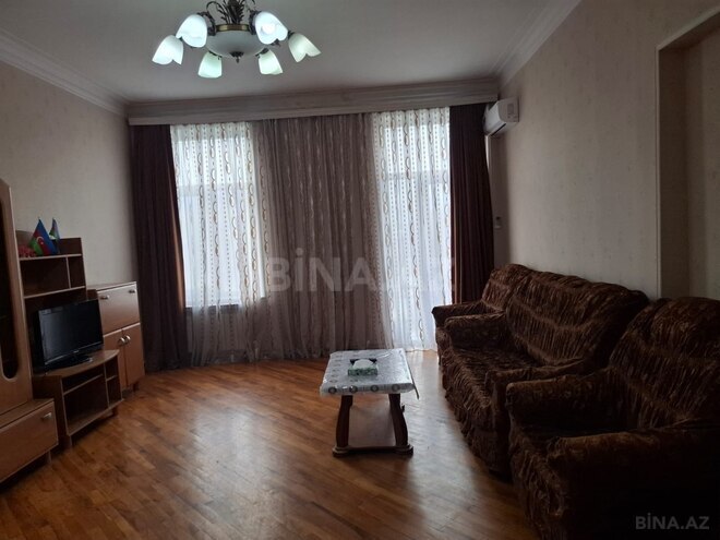 Сдаётся 3-комн. вторичка 80 м², м. Сахил, photo 10 from 16