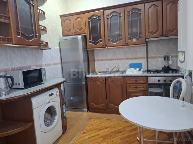 Сдаётся 3-комн. вторичка 80 м², м. Сахил, photo 12 from 16