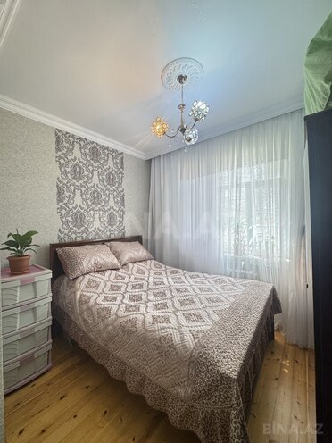 Satılır 3 otaqlı köhnə tikili 52 m², Hövsan q., photo 16 from 19
