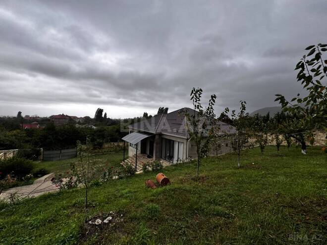 Satılır 4 otaqlı həyət evi/bağ evi 220 m², photo 1 from 21