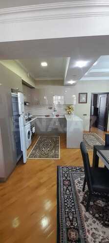Сдаётся 2-комн. новостройка 70 м², Насиминский  р., photo 3 from 13