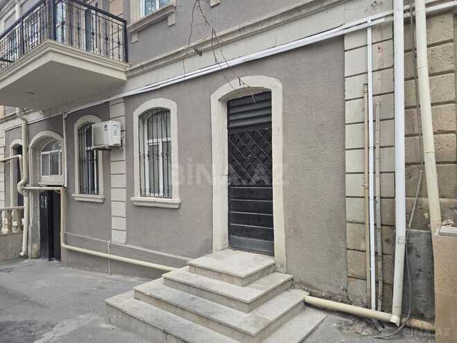 Satılır 3 otaqlı köhnə tikili 65 m², İçəri Şəhər m., photo 3 from 13