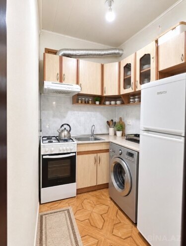 Продается 2-комн. вторичка 45 м², м. Мемар Аджеми, photo 5 from 10