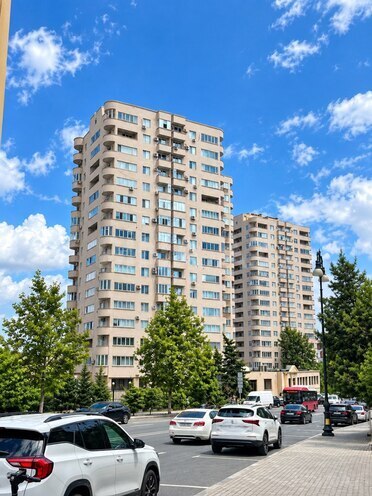Satılır 3 otaqlı yeni tikili 110 m², İçəri Şəhər m., photo 3 from 19