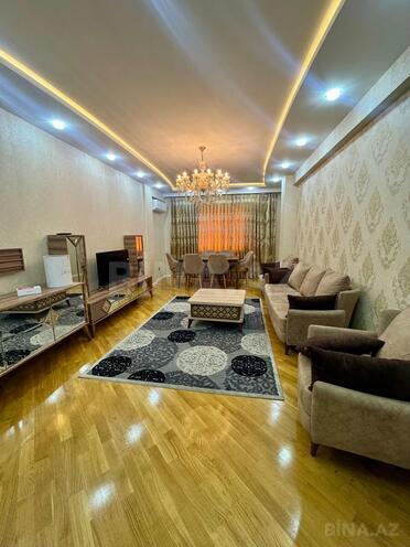 İcarəyə verilir 3 otaqlı yeni tikili 139 m², İnşaatçılar m., photo 3 from 18