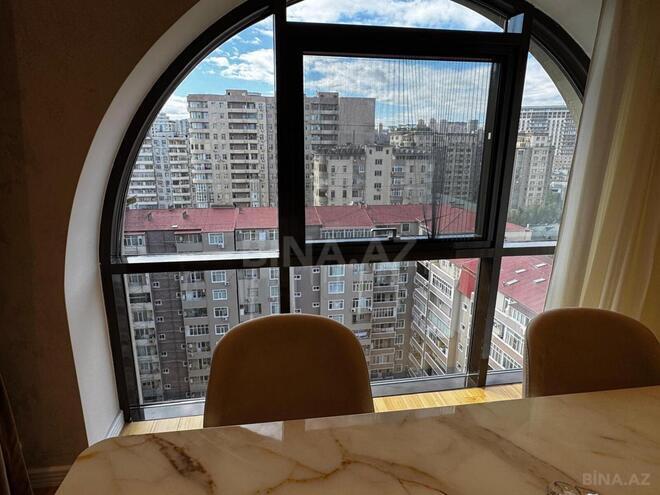 Сдается 3-комн. новостройка 115 м², м. Низами, photo 3 from 23