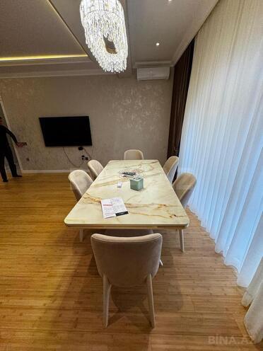 Сдается 3-комн. новостройка 115 м², м. Низами, photo 4 from 23