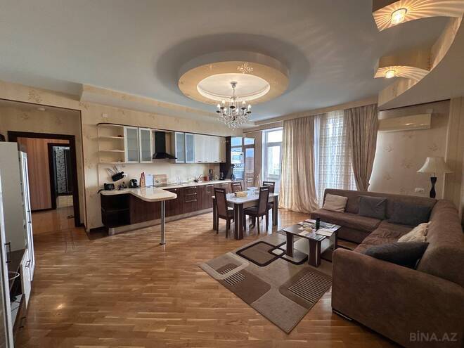 İcarəyə verilir 3 otaqlı yeni tikili 132 m², 28 May m., photo 3 from 15