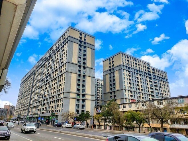 Satılır 3 otaqlı köhnə tikili 75 m², Xətai r., photo 1 from 17