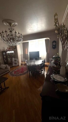 Продаётся 3-комн. вторичка 80 м², м. Элмляр Академиясы, photo 3 from 8