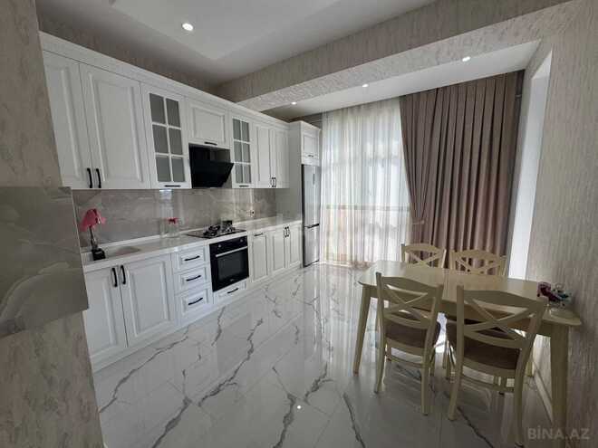 Сдаётся 2-комн. новостройка 85 м², м. Кара Караев, photo 1 from 9