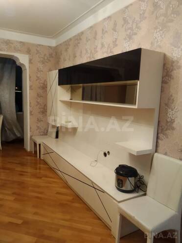 Продаётся 3-комн. вторичка 75 м², м. Мемар Аджеми, photo 3 from 9