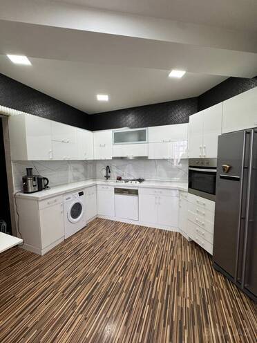 Продаётся 3-комн. новостройка 117 м², Насиминский  р., photo 9 from 32