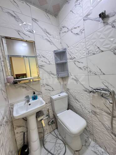 Satılır 5 otaqlı həyət evi/bağ evi 200 m², Ramana q., photo 16 from 17