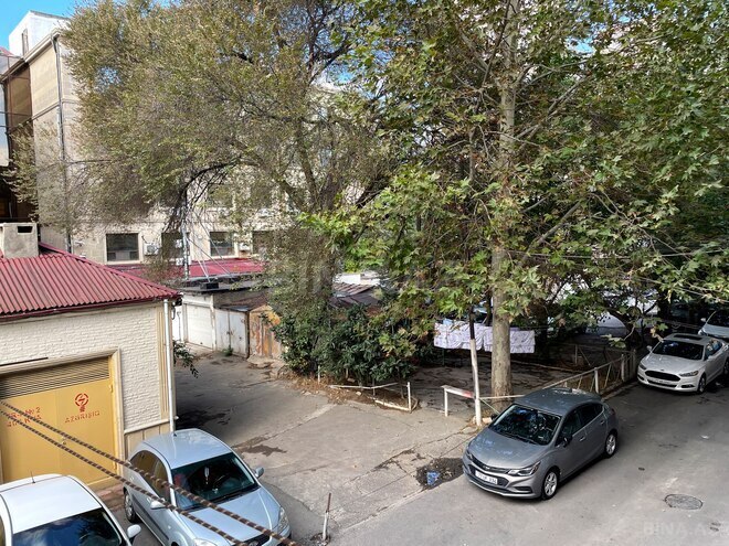 İcarəyə verilir 3 otaqlı köhnə tikili 75 m², Elmlər Akademiyası m., photo 13 from 15