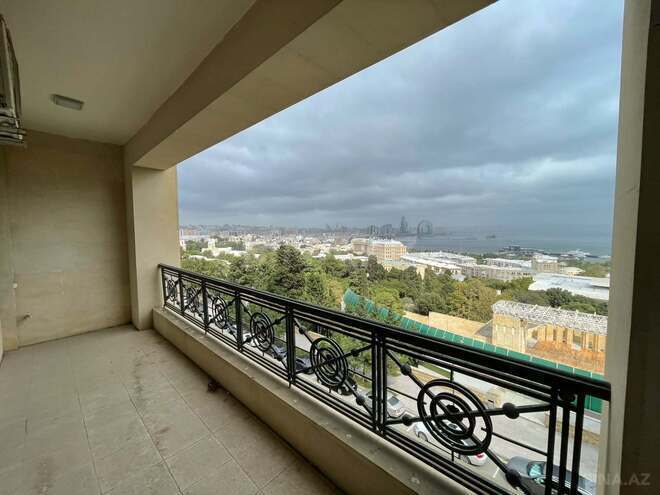Сдаётся 3-комн. новостройка 130 м², м. Ичеришехер, photo 30 from 32