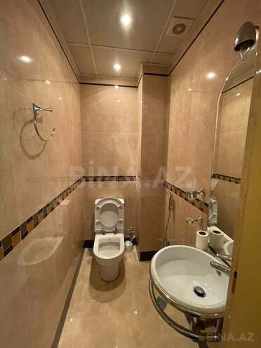 Сдаётся 3-комн. новостройка 130 м², м. Ичеришехер, photo 18 from 32