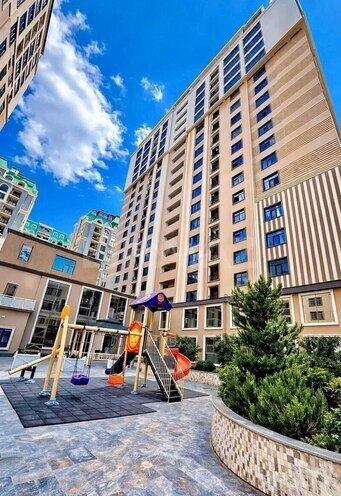 Продаётся 3-комн. новостройка 101 м², Насиминский  р., photo 1 from 19