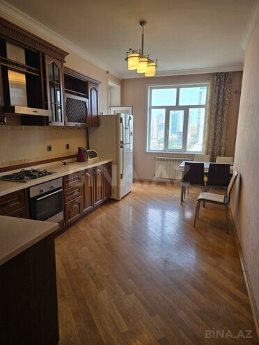 Продаётся 3-комн. новостройка 135 м², м. Низами, photo 7 from 12