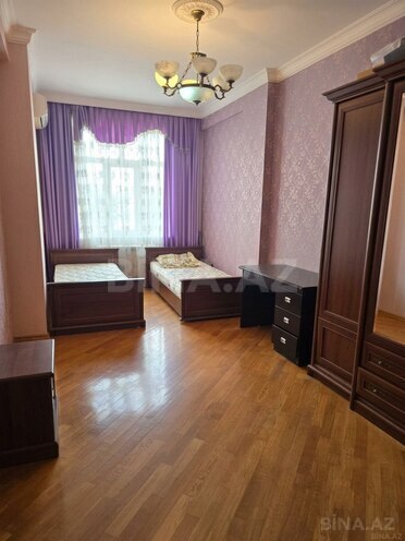 Продаётся 3-комн. новостройка 135 м², м. Низами, photo 6 from 12