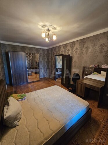 Продаётся 5-комн. вторичка 125 м², пос. Ази Асланова, photo 1 from 18