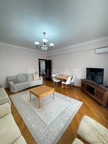 İcarəyə verilir 3 otaqlı yeni tikili 130 m², 28 May m., photo 3 from 21