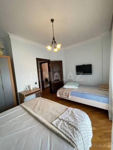 İcarəyə verilir 3 otaqlı yeni tikili 130 m², 28 May m., photo 10 from 21