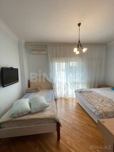 İcarəyə verilir 3 otaqlı yeni tikili 130 m², 28 May m., photo 17 from 21