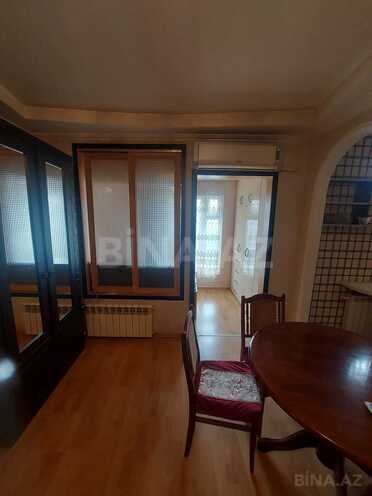 Продаётся 2-комн. вторичка 30 м², м. Нефтчиляр, photo 13 from 21