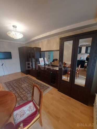 Продаётся 2-комн. вторичка 30 м², м. Нефтчиляр, photo 10 from 21
