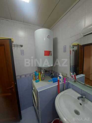 Продаётся 2-комн. вторичка 30 м², м. Нефтчиляр, photo 20 from 21