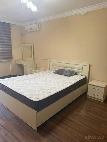 Сдаётся 3-комн. вторичка 70 м², м. Ичеришехер, photo 5 from 12