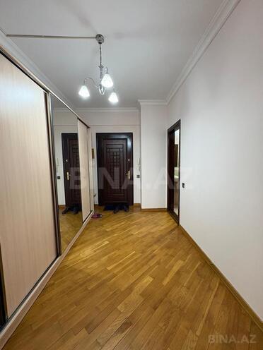 Сдаётся 3-комн. новостройка 120 м², Насиминский  р., photo 21 from 22