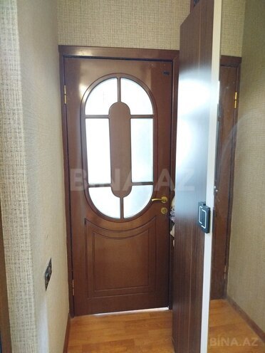 Satılır 2 otaqlı köhnə tikili 45 m², Bakıxanov q., photo 17 from 19