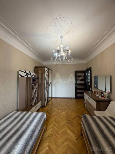 Satılır 4 otaqlı köhnə tikili 90 m², Bakıxanov q., photo 14 from 20