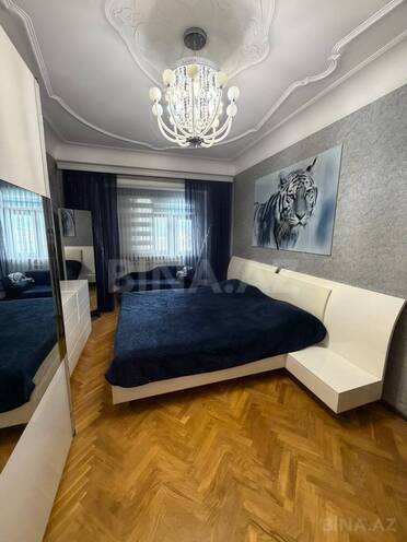Satılır 4 otaqlı köhnə tikili 90 m², Bakıxanov q., photo 15 from 20