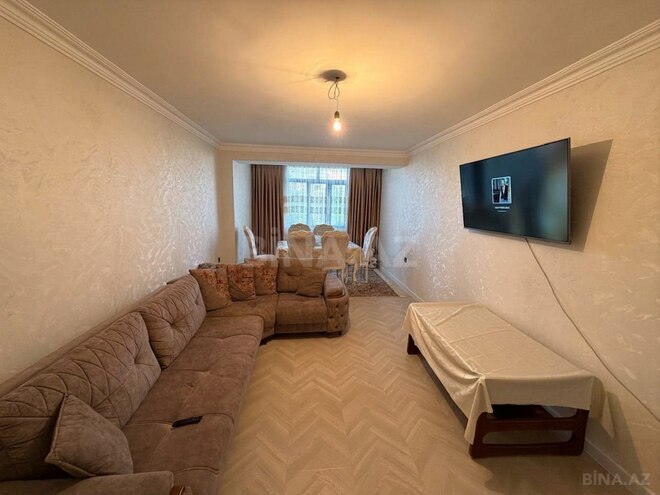 Satılır 3 otaqlı köhnə tikili 85 m², Xalqlar Dostluğu m., photo 1 from 19