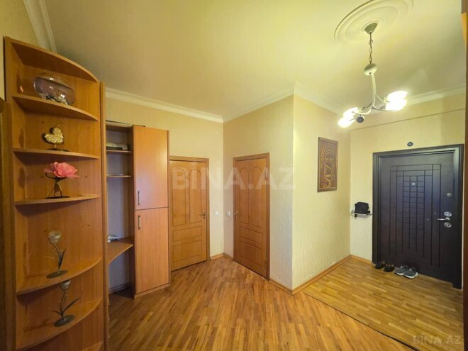 Сдаётся 2-комн. новостройка 114 м², м. Низами, photo 14 from 18
