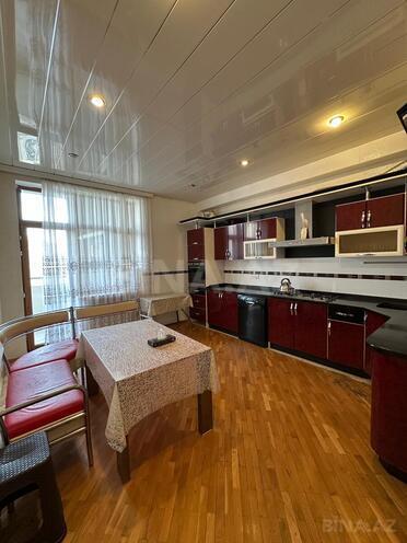 Продаётся 3-комн. новостройка 176 м², м. Элмляр Академиясы, photo 9 from 18